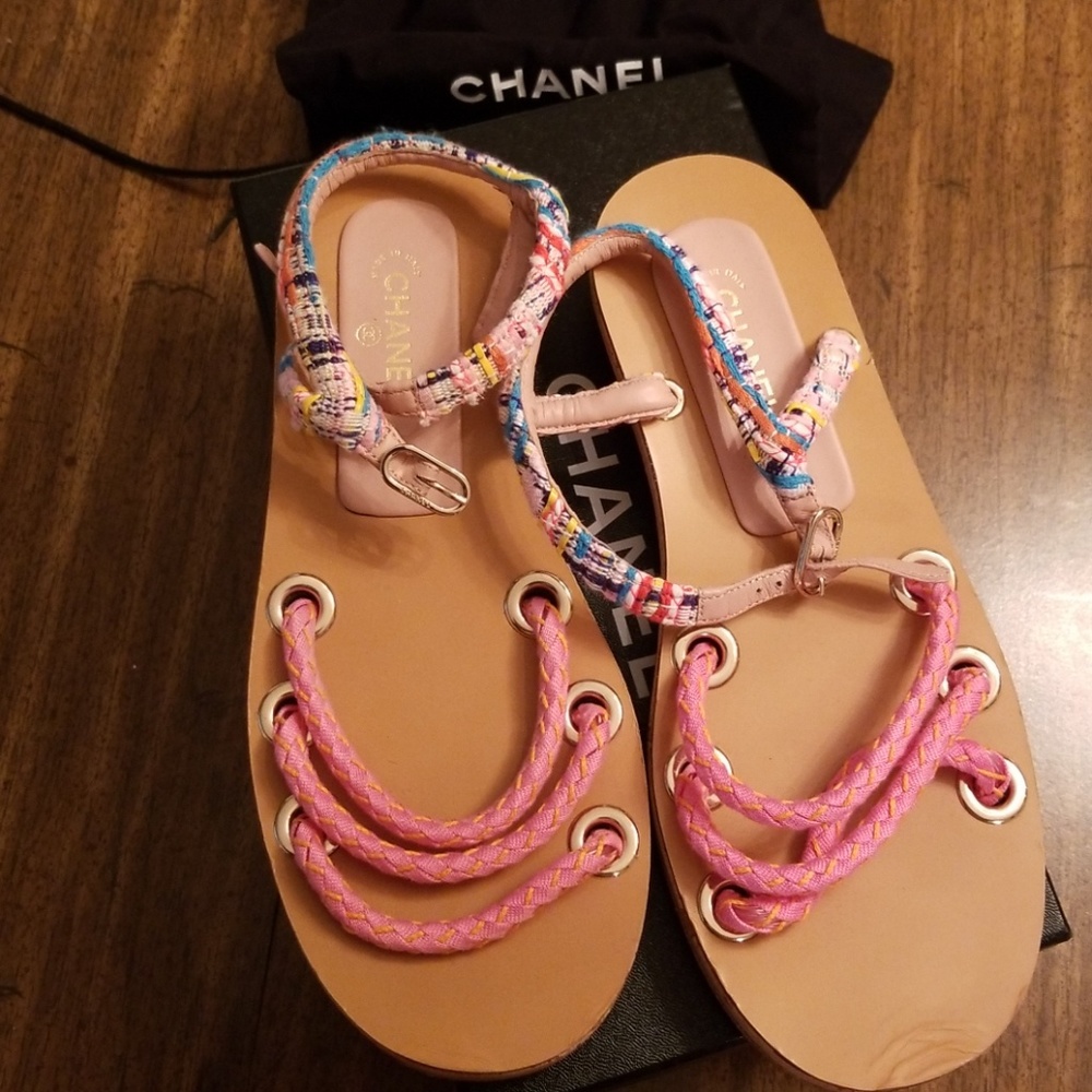 Chanel flat sandals